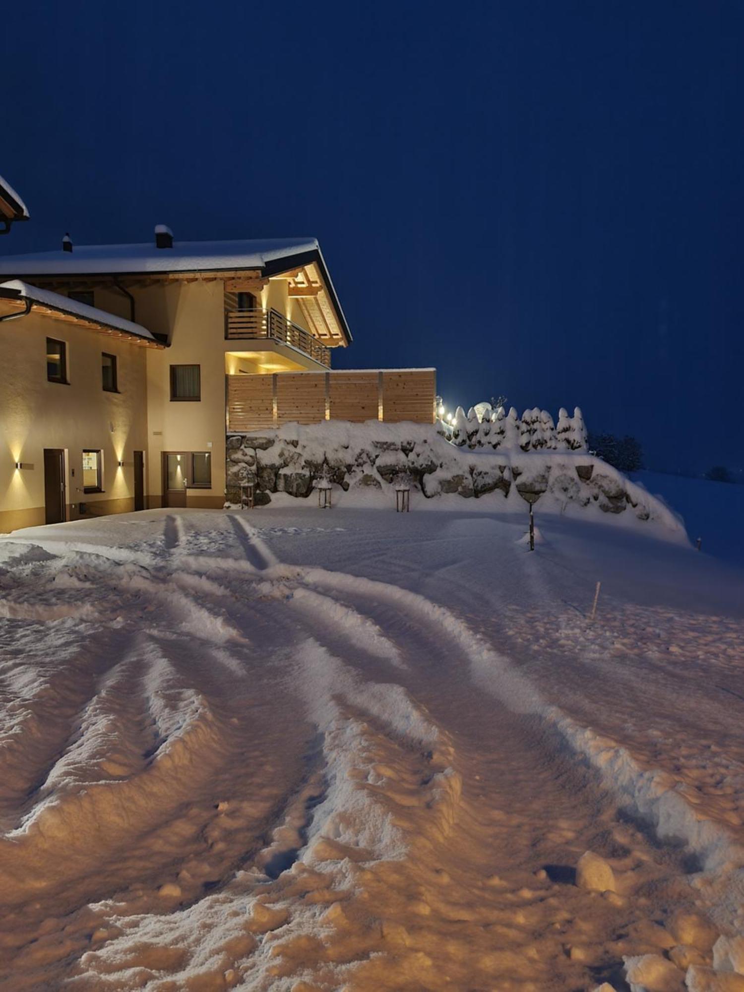 Haus Peter Falch Pettneu am Arlberg Dış mekan fotoğraf